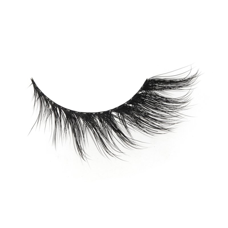dramatic fox eye lashes